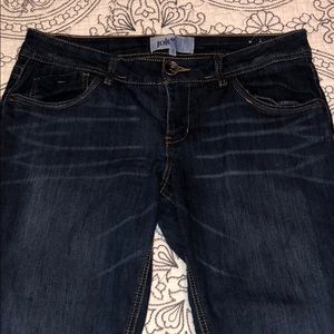 Jolt dark wash skinny / relaxed cut  size 13